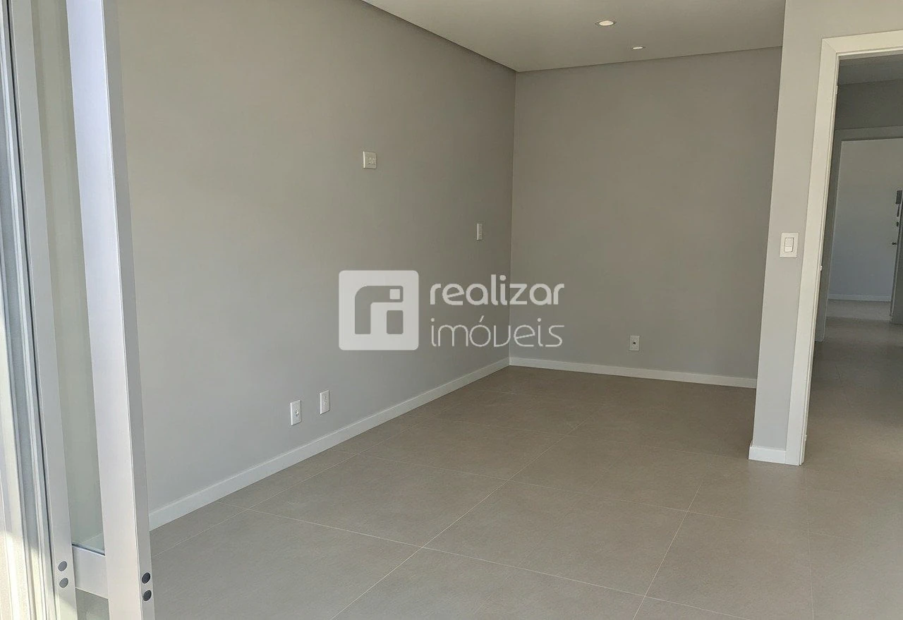 3-bedroom apartment with a private pool in Florianópolis — photo 12