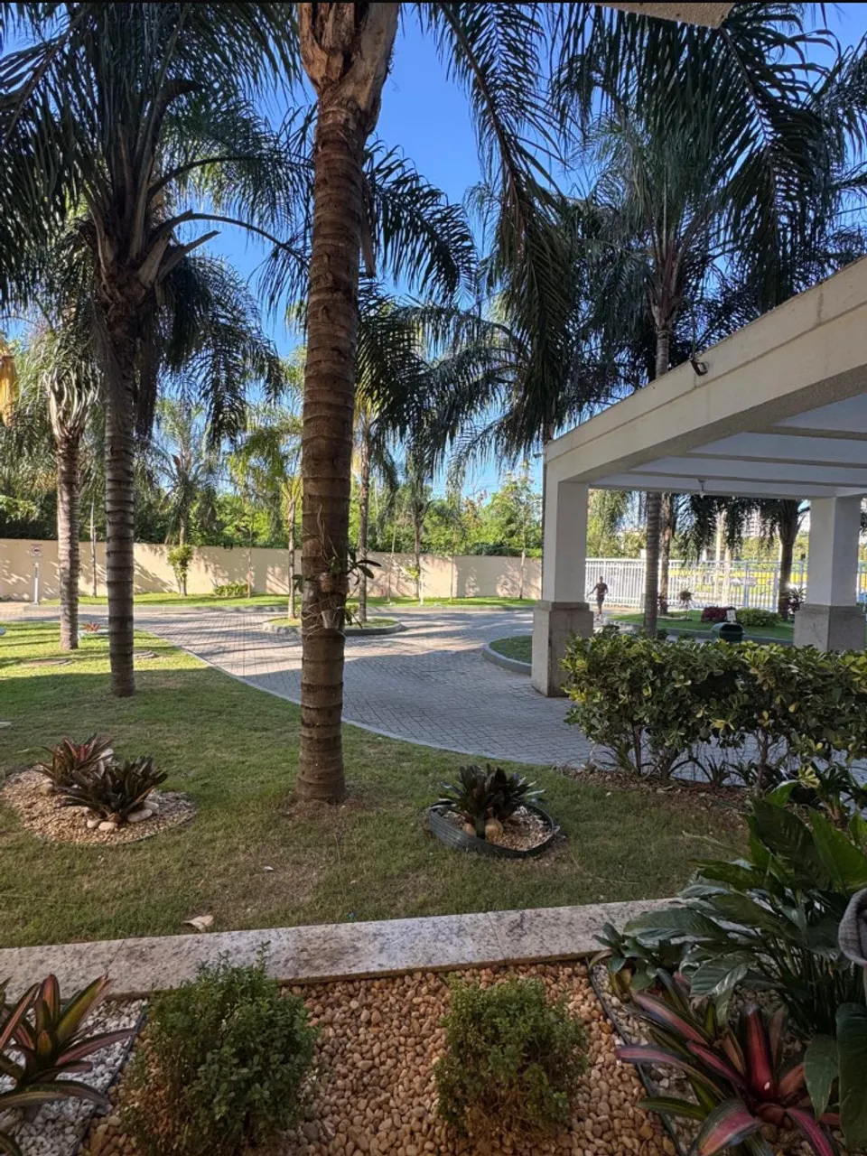 3-bedroom apartment with balcony and 2 bathrooms — photo 8