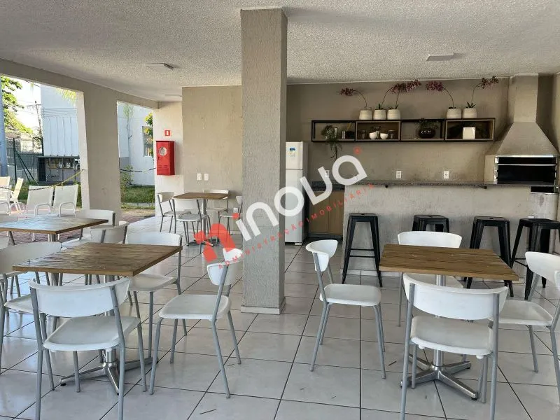 Apartamento de 2 quartos em condomínio com piscina — photo 10