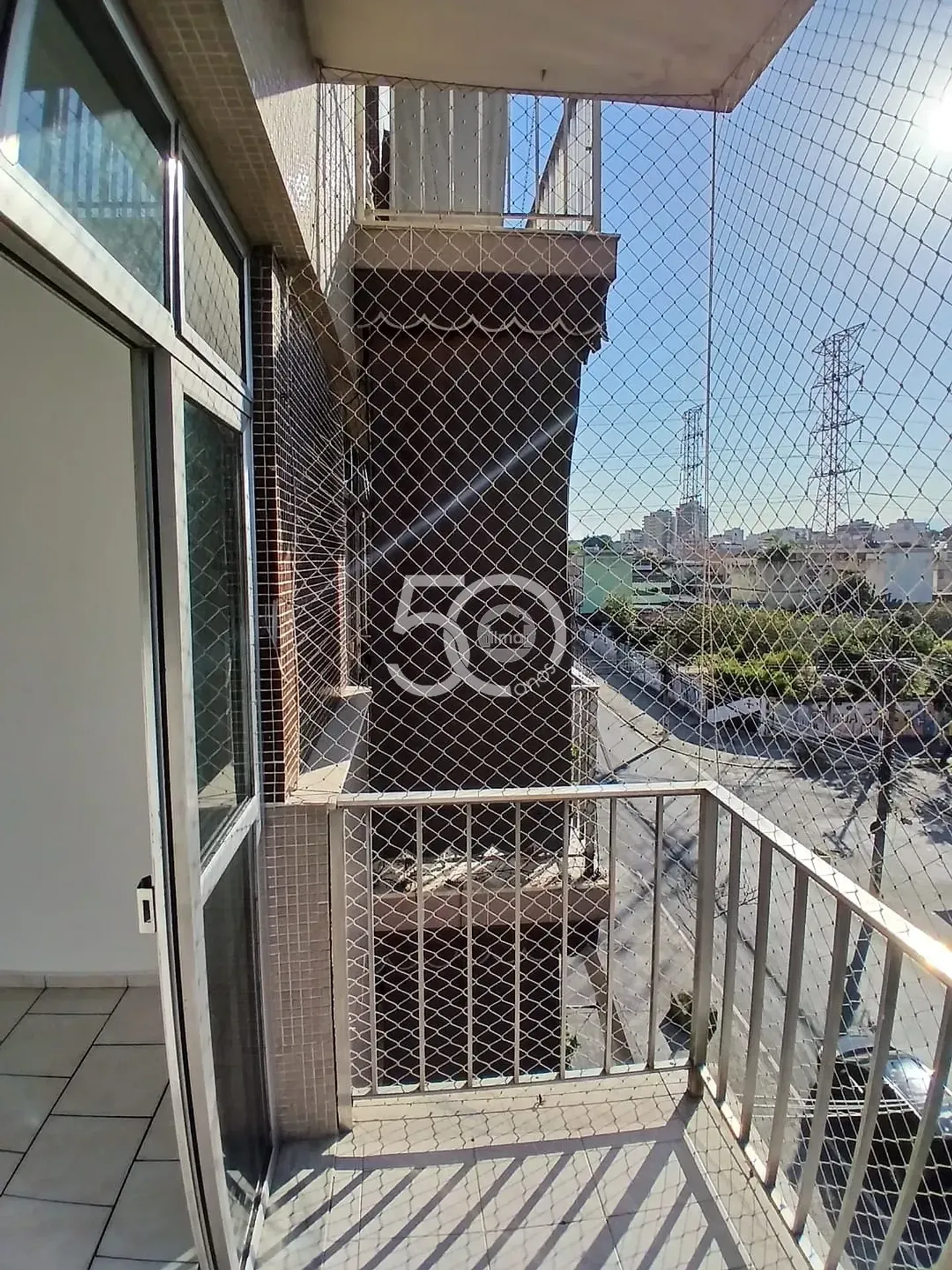Unfurnished apartment with 2 bedrooms, 2 baths — photo 5