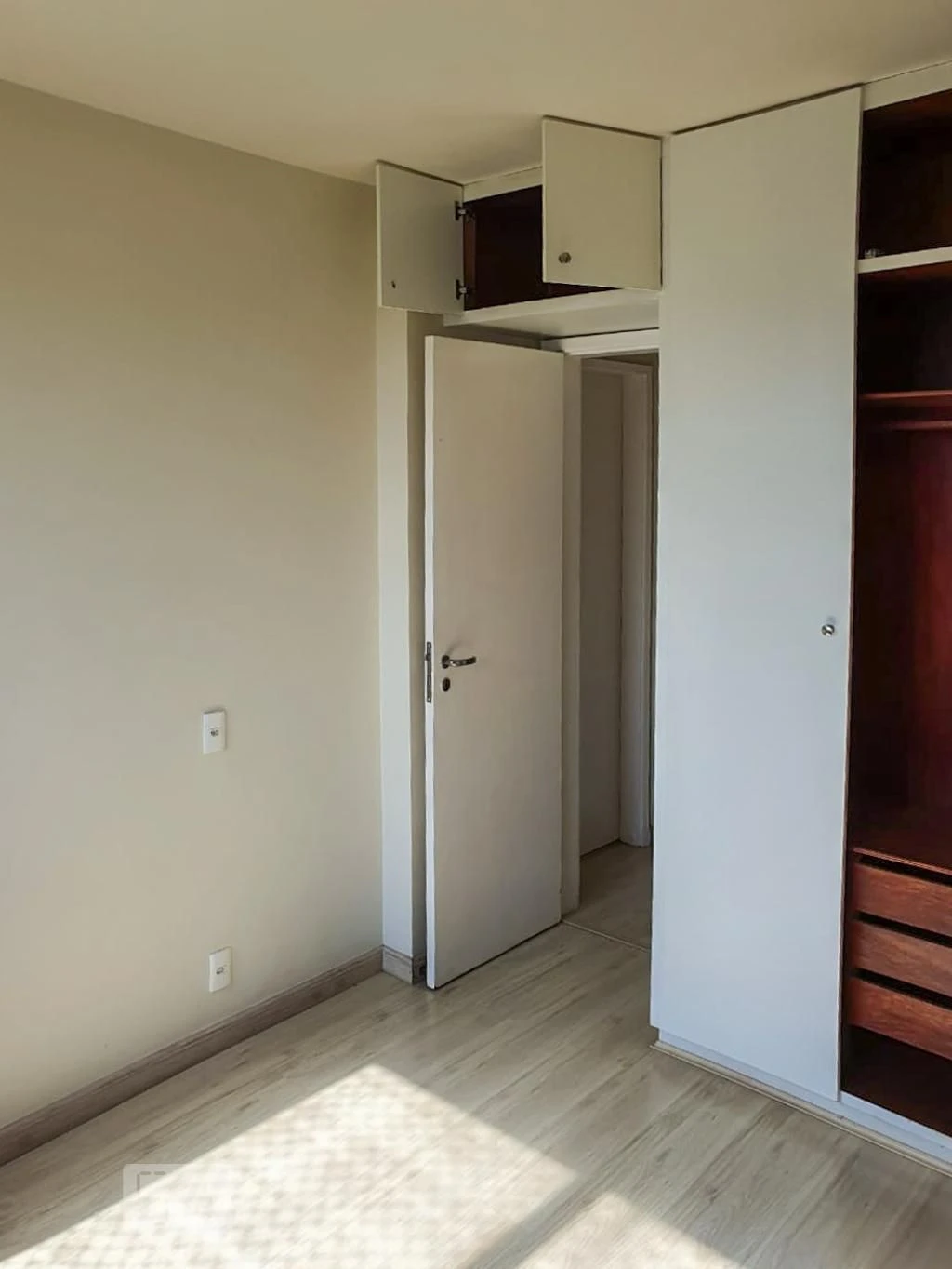 Furnished apartment, 80 m², with a mountain view — photo 14