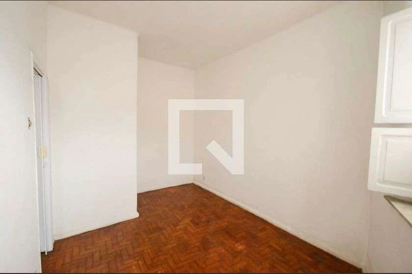 Apartamento para locação com 2 quartos e varanda — photo 17