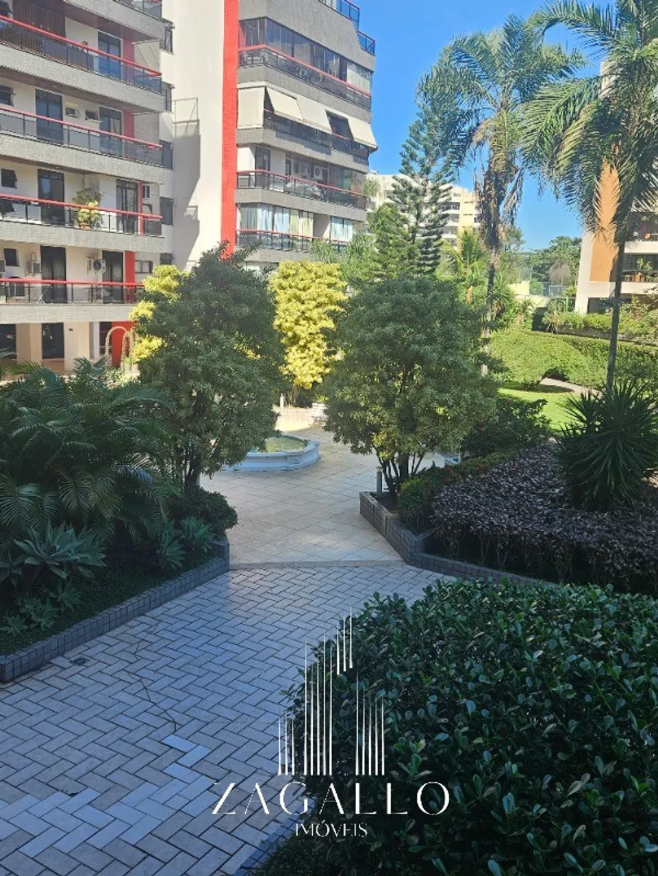 Rental apartment with 4 bedrooms, balcony, and 3 parking — photo 19