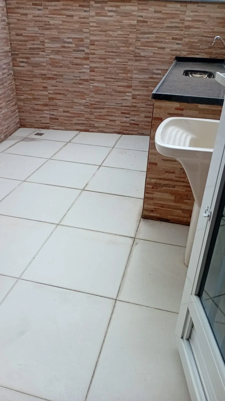 Unfurnished house with 2 bedrooms and 2 bathrooms — photo 8