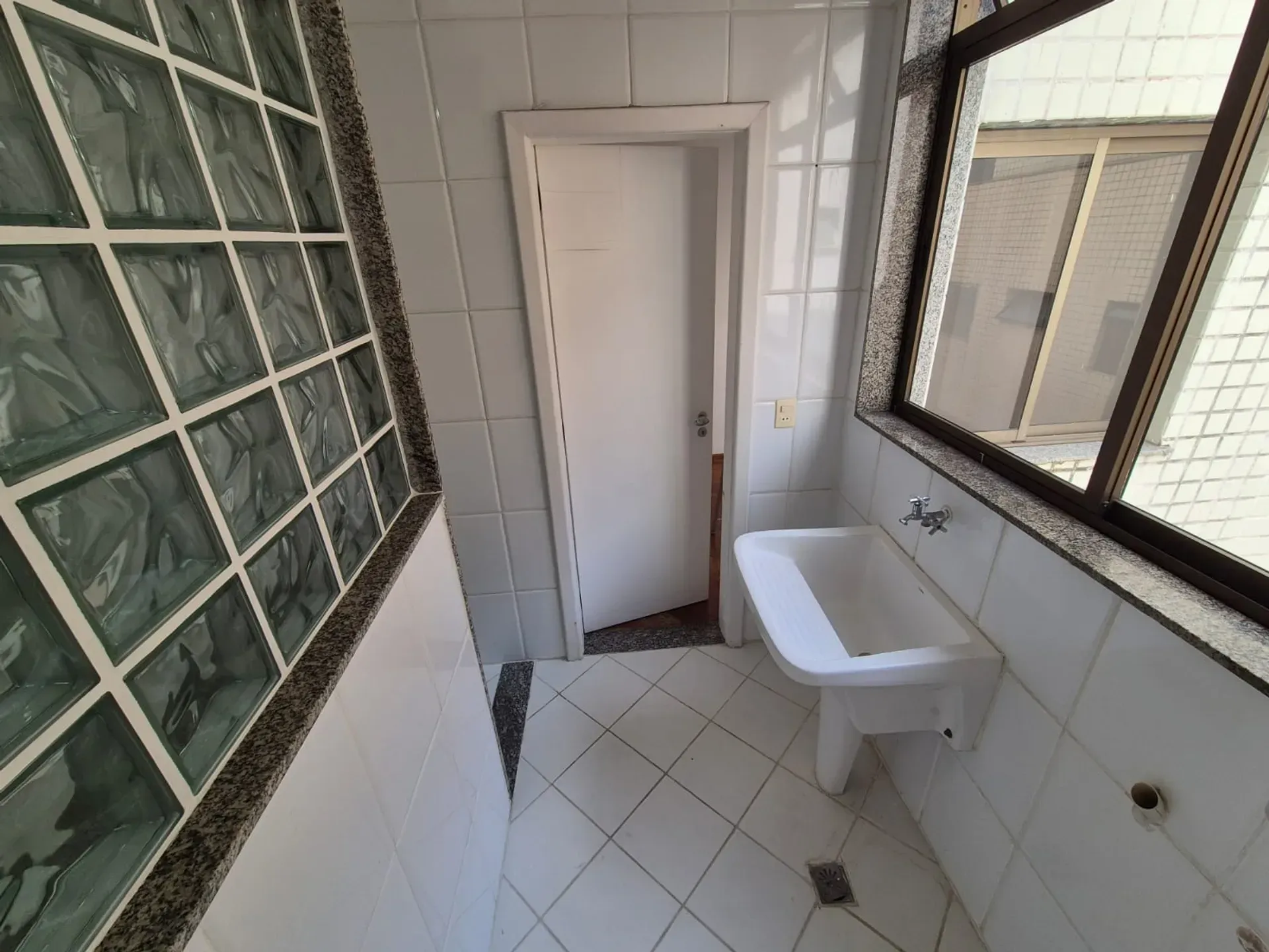 Apartamento de 110 m² com 2 quartos e 3 banheiros — photo 24