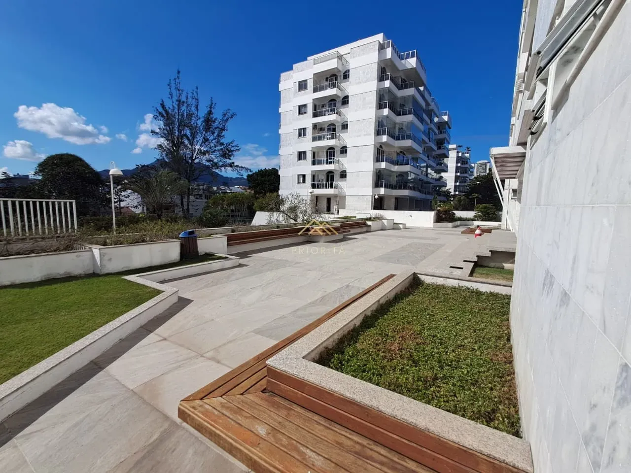Apartamento sem mobília com 3 quartos e varanda envidraçada — photo 43
