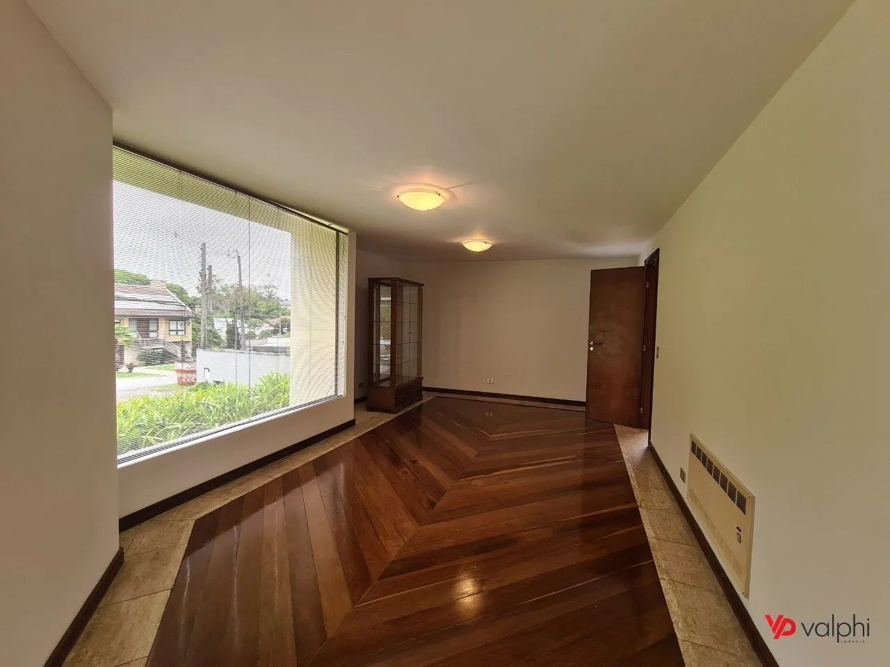 Condo house with 3 en-suite bedrooms and private garden — photo 69