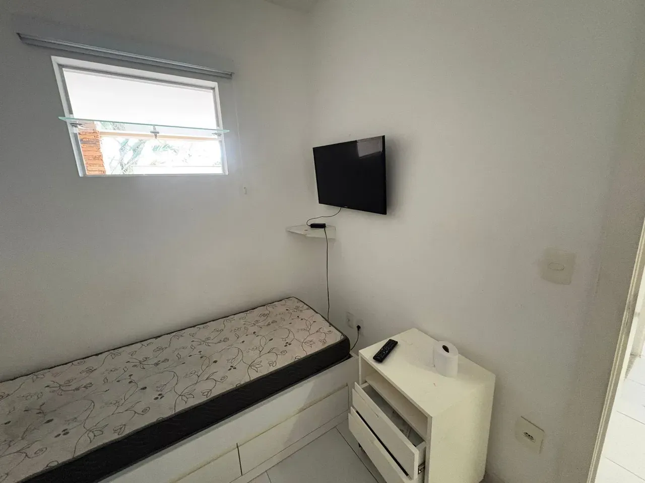 Furnished 6-suite house with 640 m² and 4 parking — photo 37