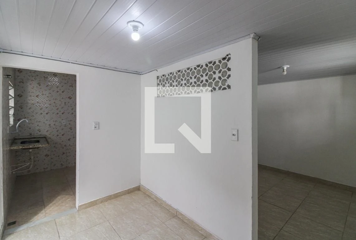 Unfurnished house with 1 bedroom and 1 bathroom — photo 24