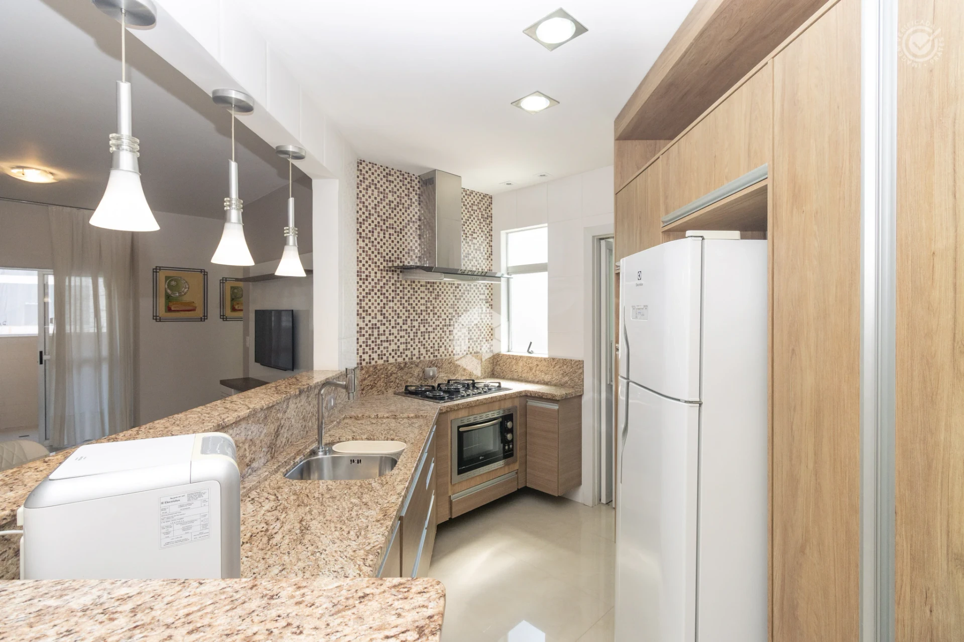2-bedroom apartment with a washing machine — photo 2