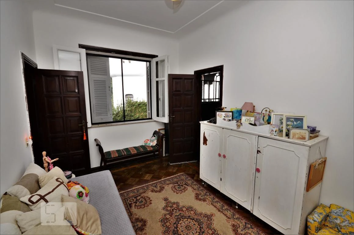 Орендний будинок на 450 м² з 4 спальнями, 2 суїти — photo 11