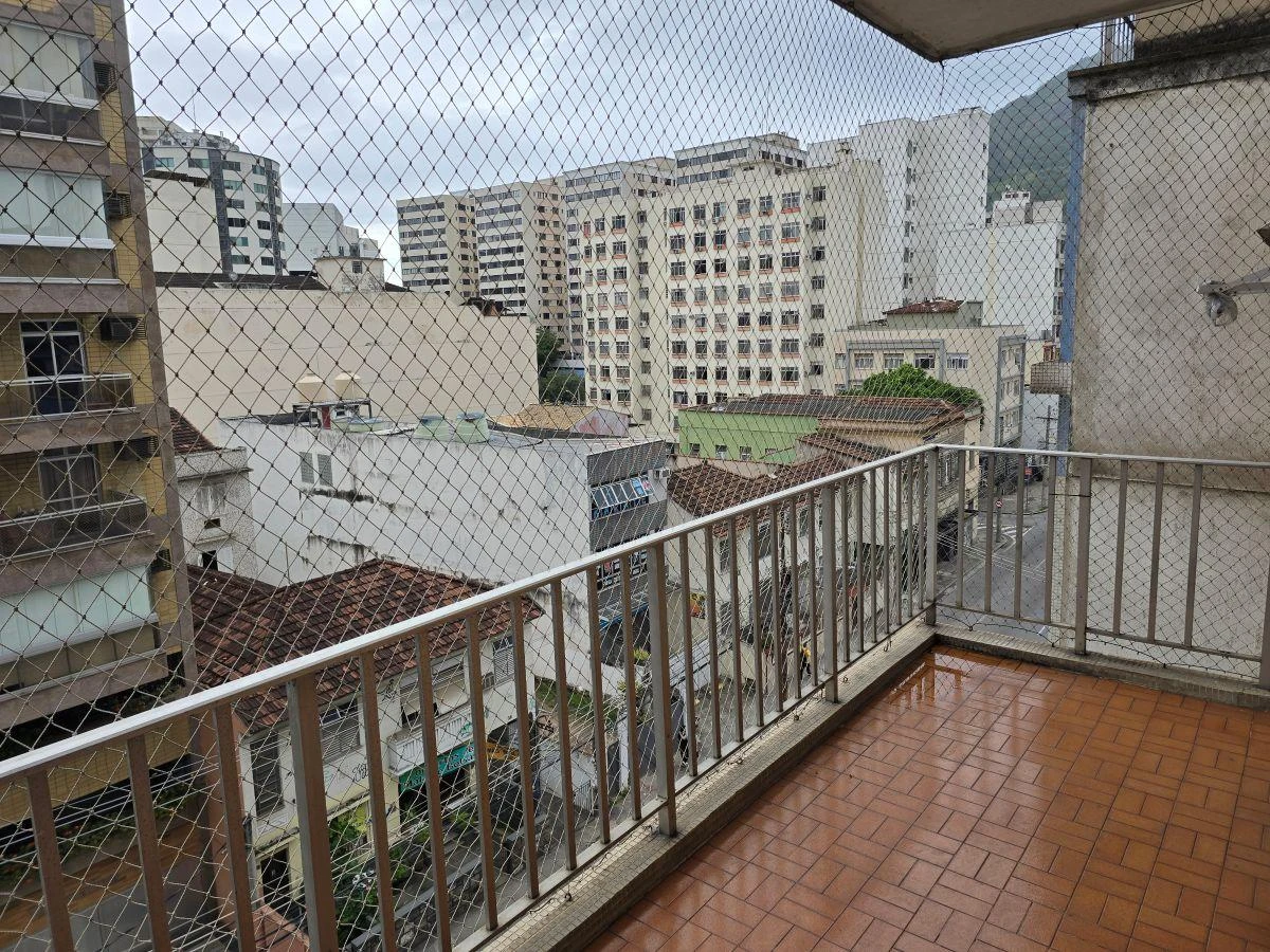 2-bedroom apartment with a washing machine in Rio de Janeiro — photo 7