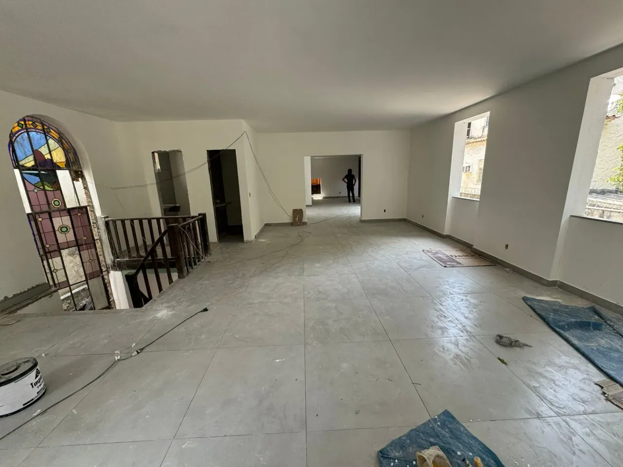 Unfurnished house with 5 bedrooms and 5 bathrooms — photo 13