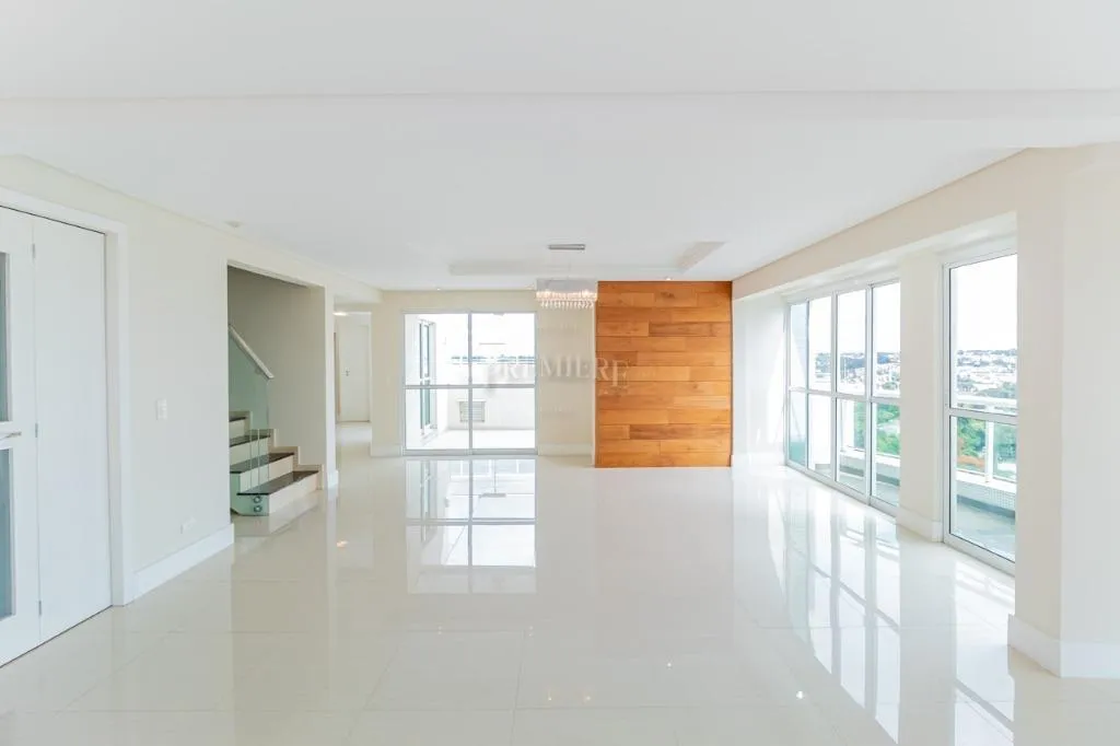 Duplex penthouse with 4 en-suite bedrooms and 260 m² — photo 3