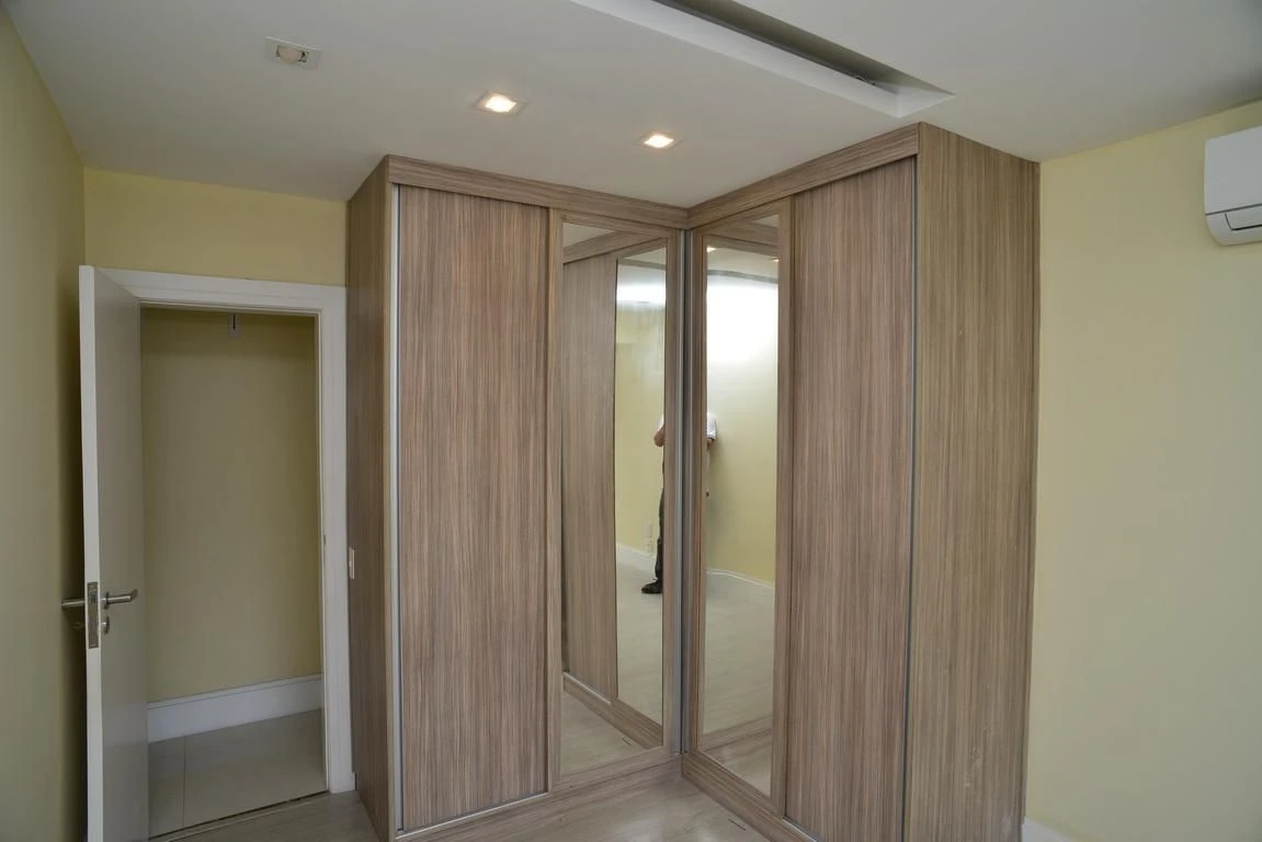 Ванна та 4 спальні: квартира 300 м² — photo 32
