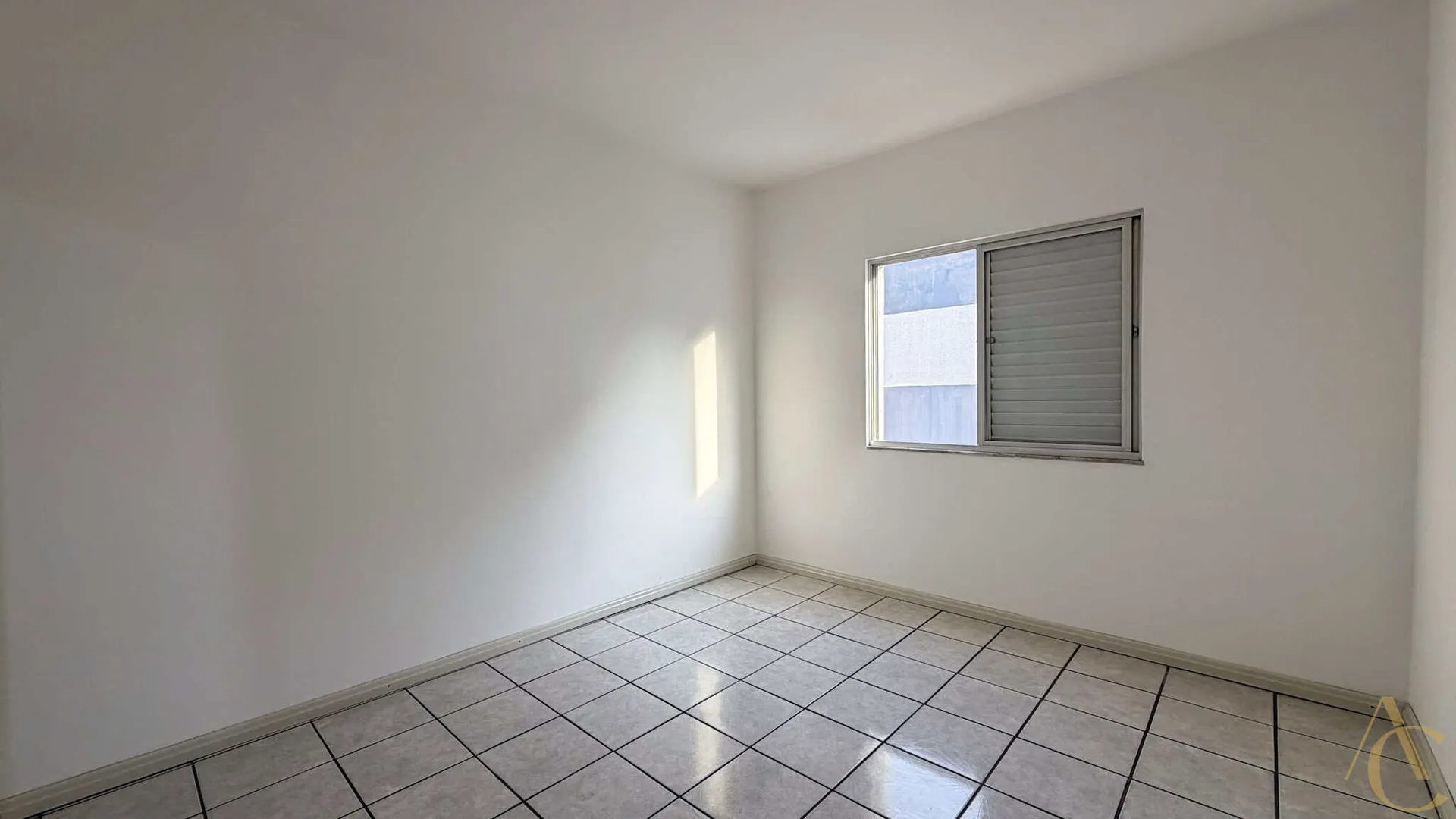 2-bedroom apartment with 1 bath and 50 m² — photo 15