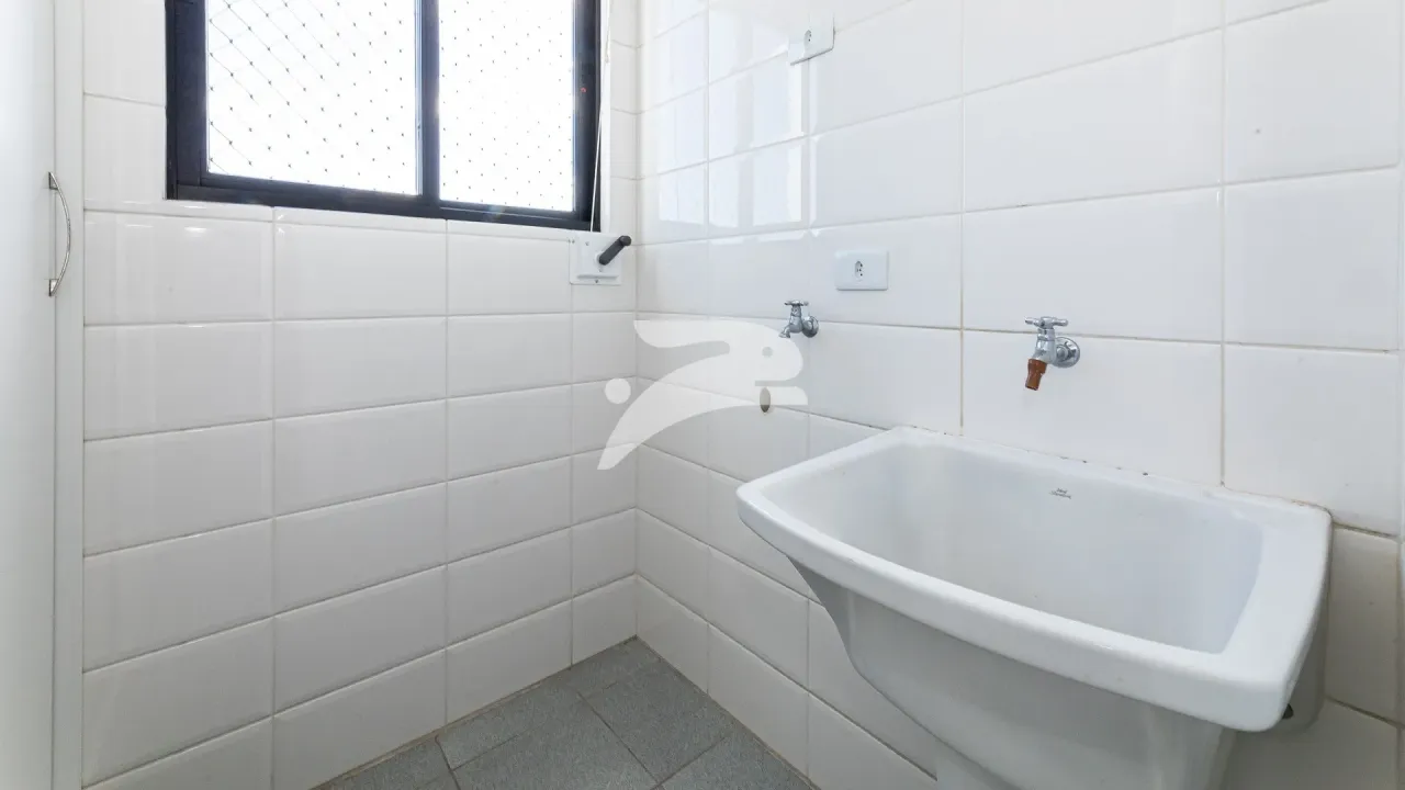 Квартира с 2 спальнями, 1 ванной и 1 местом — photo 8