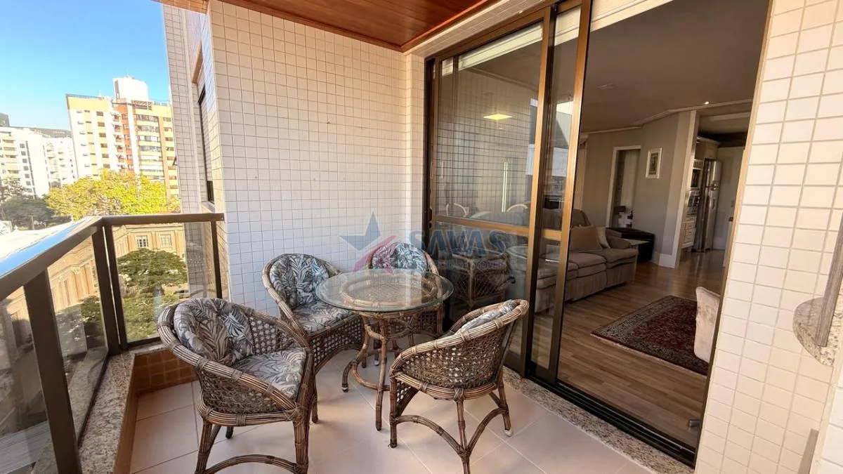 Apartamento amueblado con 3 suites y 2 plazas de garaje — photo 20