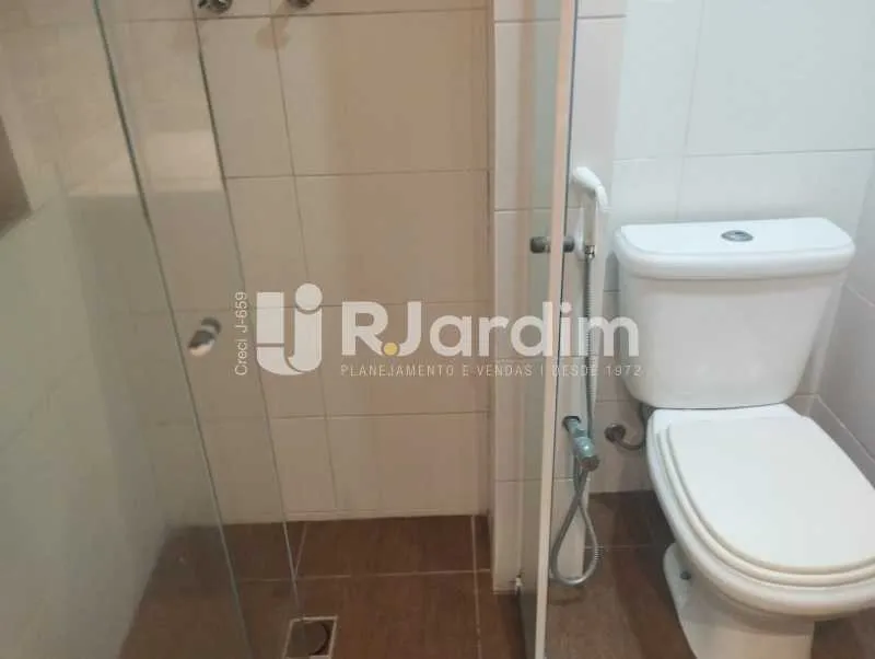 4-bedroom apartment with 200 m² on the 2nd floor — photo 7