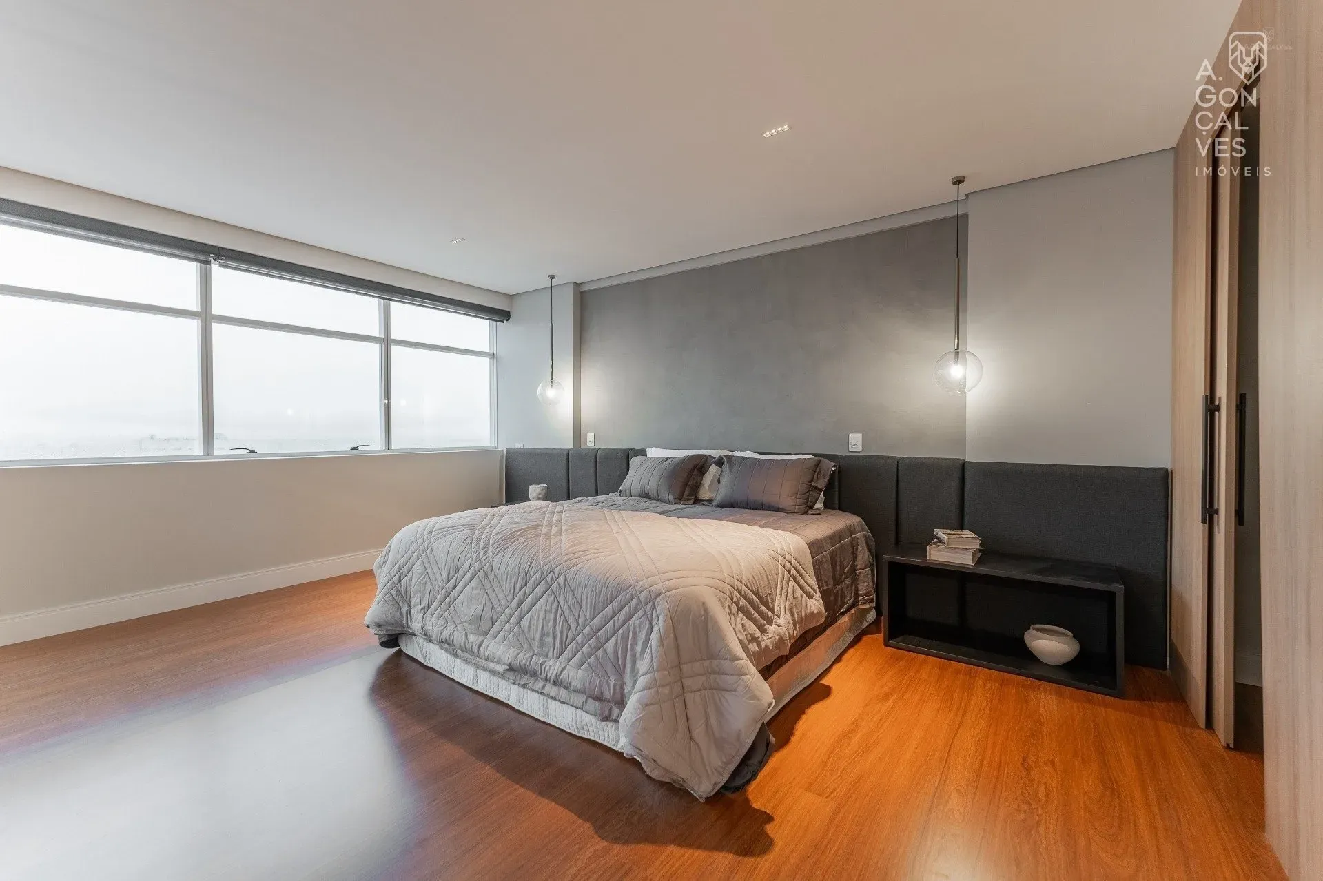 Furnished 73 m² studio with 1 bedroom and 1 bathroom — photo 11