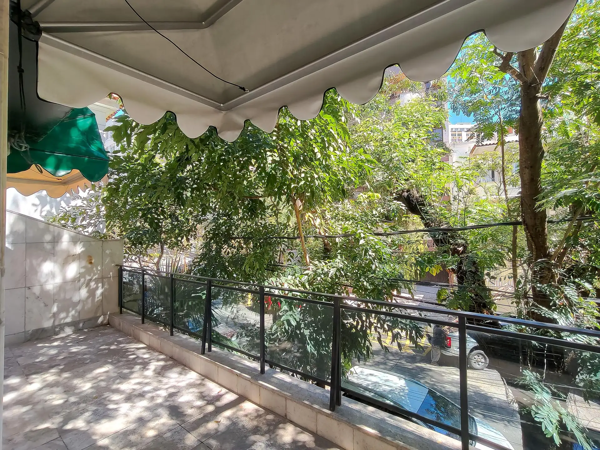 House for rent with 5 bedrooms and 8 bathrooms — photo 13
