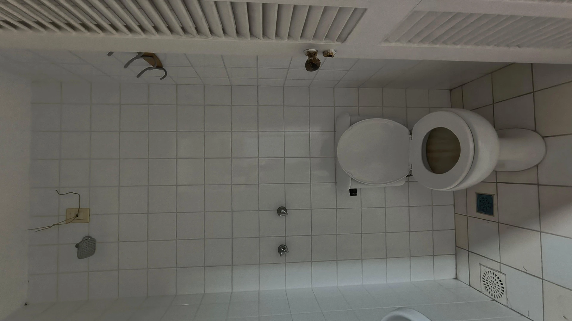 Condo house with balcony and 3 en-suite bedrooms — photo 19