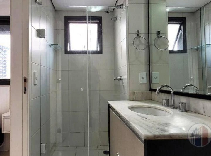 Furnished studio 42 m² with parking and building pool — photo 7