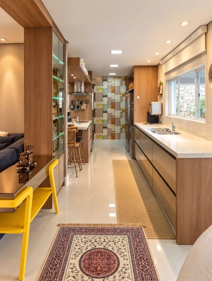 Ванна и 4 спальни: дом 350 м² — photo 2