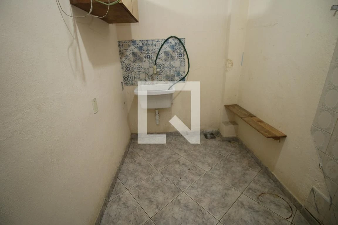 2-bedroom apartment with a home office — photo 8
