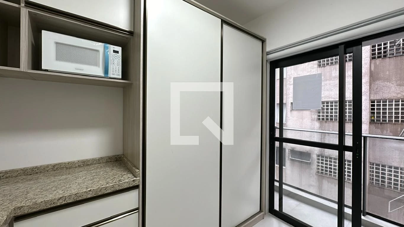 Furnished one-bedroom, 18 m² house in Curitiba — photo 8