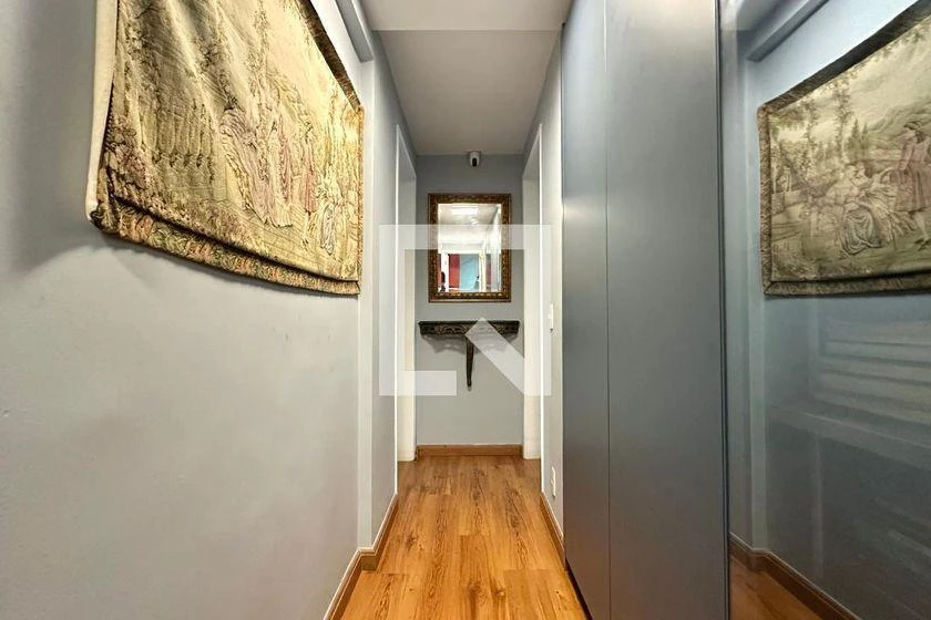 214 m² apartment with 4 bedrooms and 2 parking spaces — photo 36