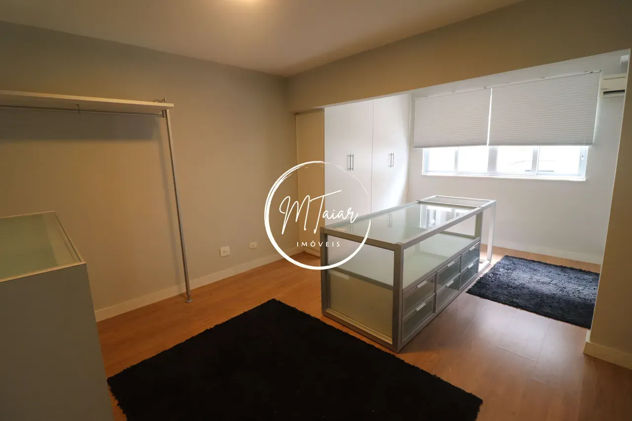 323 m² apartment with 4 bedrooms and 5 bathrooms — photo 22