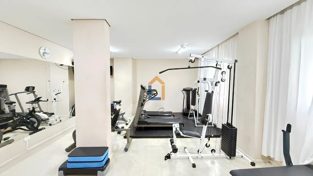 3-bedroom apartment with a washing machine in Curitiba — photo 13