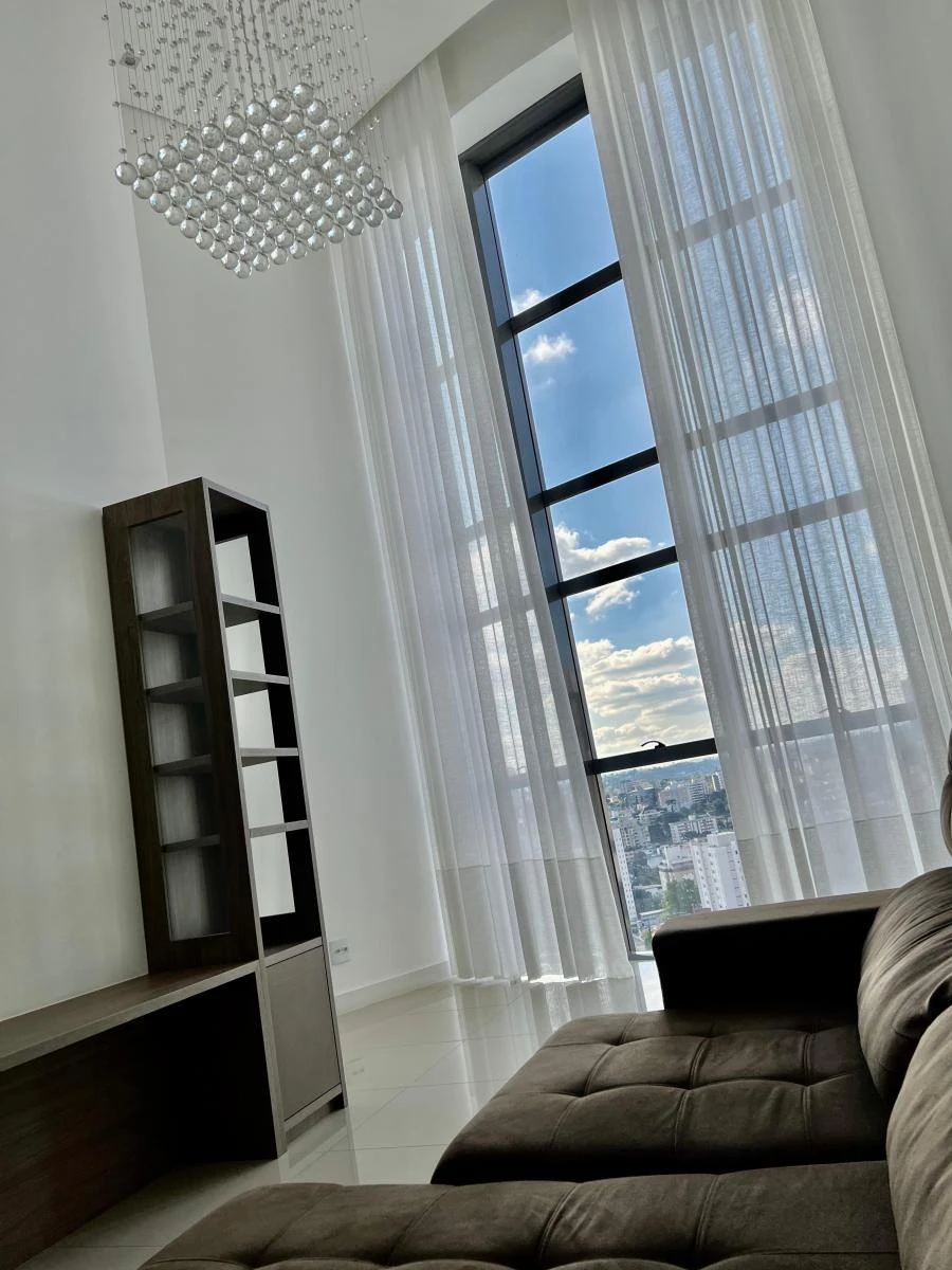 Apartamento de 190 m² con 3 dormitorios y ventanales amplios — photo 15
