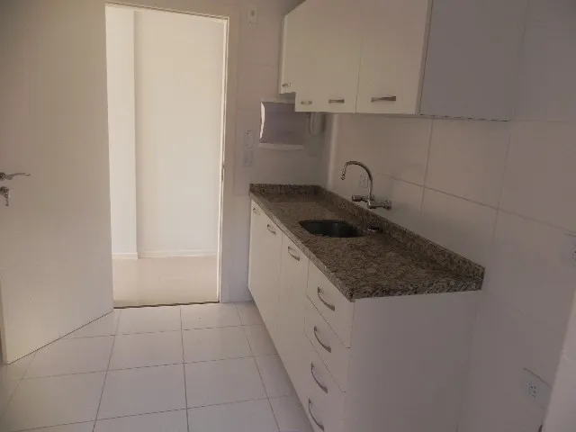 3-bedroom apartment with balcony on the 20th floor — photo 8