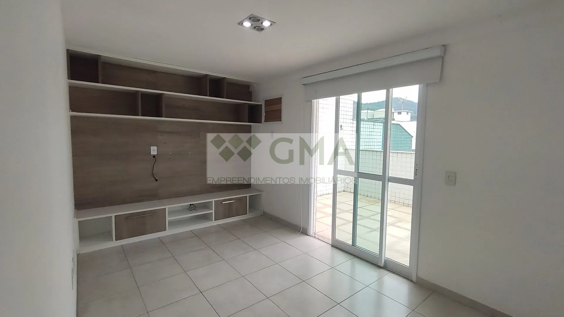 205 m² apartment on the 5th floor with 4 bedrooms — photo 41