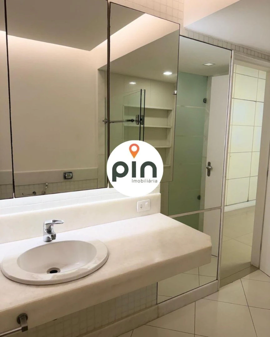 Apartamento mobiliado com cozinha fechada e fogão a gás — photo 13