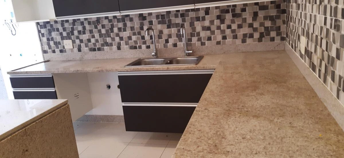 Unfurnished apartment with 4 en-suite bedrooms and 292 m² — photo 9