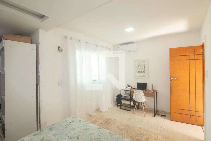 Casa mobiliada com 2 quartos, 1 banheiro e 80 m² — photo 15