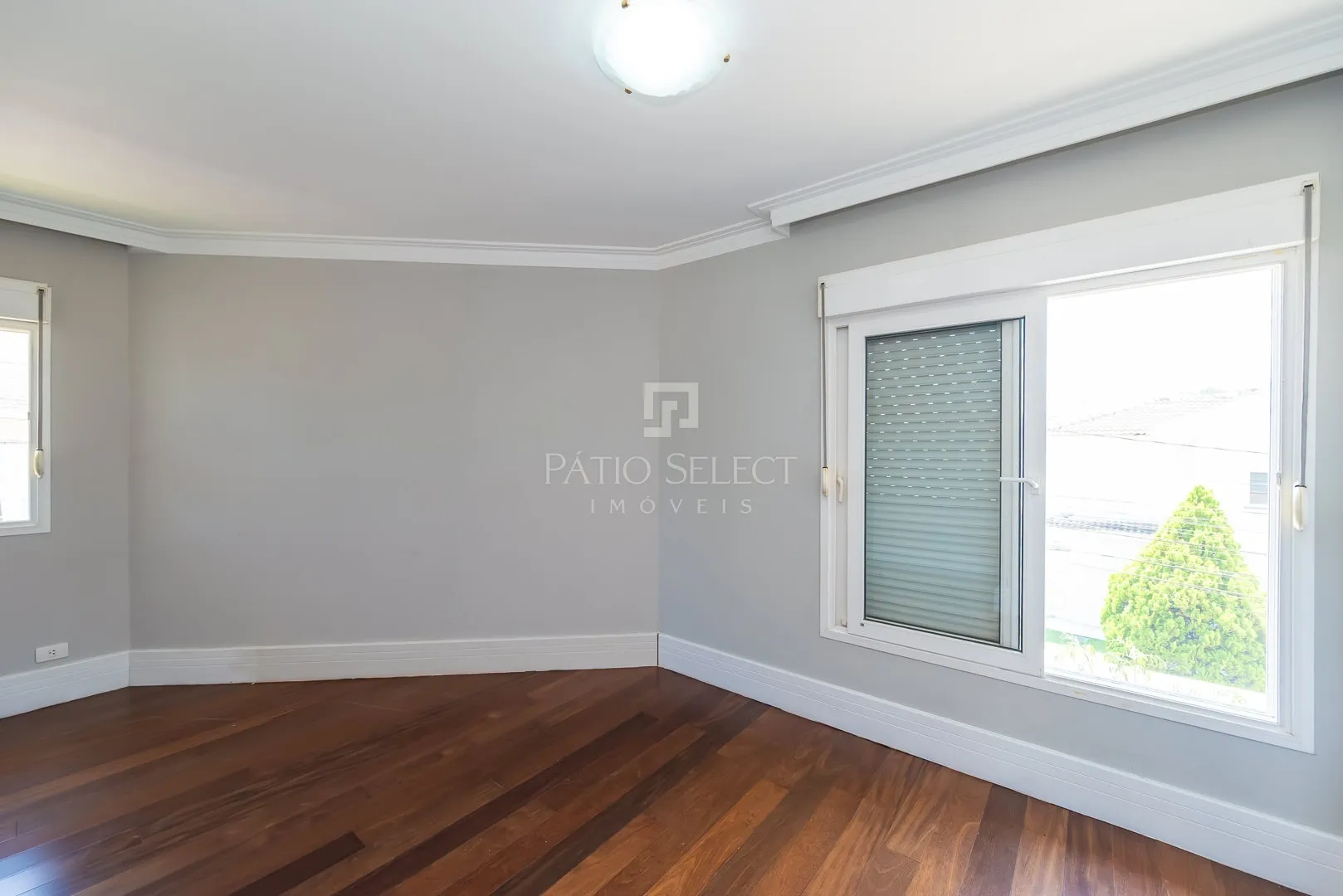 Furnished house, 305 m², with a bathtub — photo 119