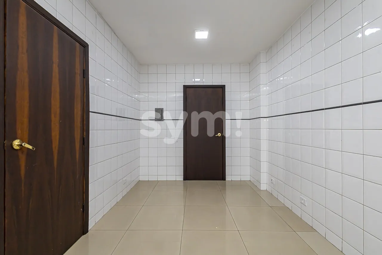 Квартира з 3 спальнями на 150 м² і 2 місця — photo 8