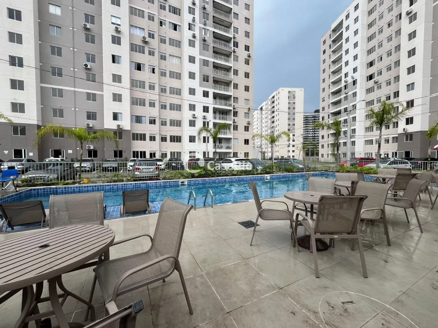 2-bedroom apartment in a building with a gym — photo 12