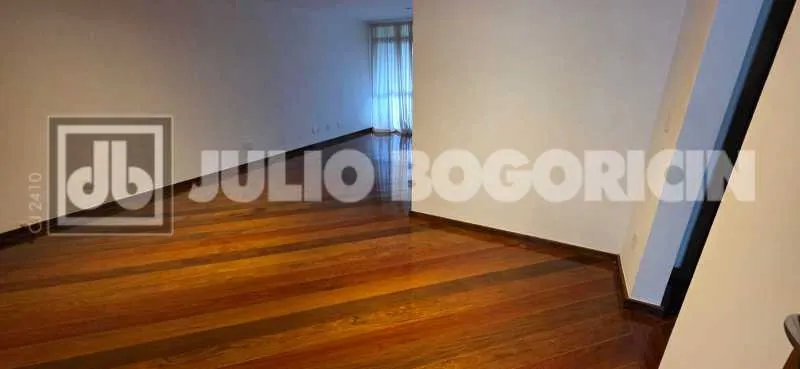 Furnished apartment, 80 m², with a washing machine — photo 12