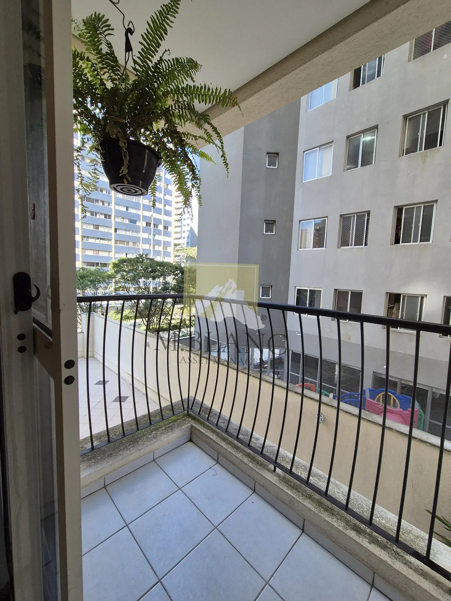 Apartment on the 4th floor with a washing machine — photo 10