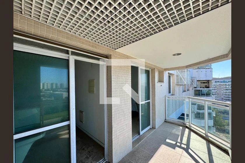 2-bedroom apartment with 135 m² and a shared pool — photo 4