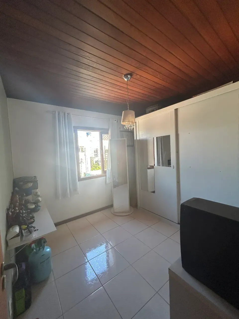 Furnished house with 4 bedrooms and a closed kitchen — photo 11