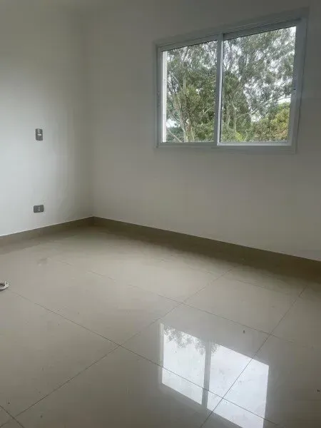 Квартира: 3 спальні, 1 з власною ванною кімнатою, 70 м² — photo 25