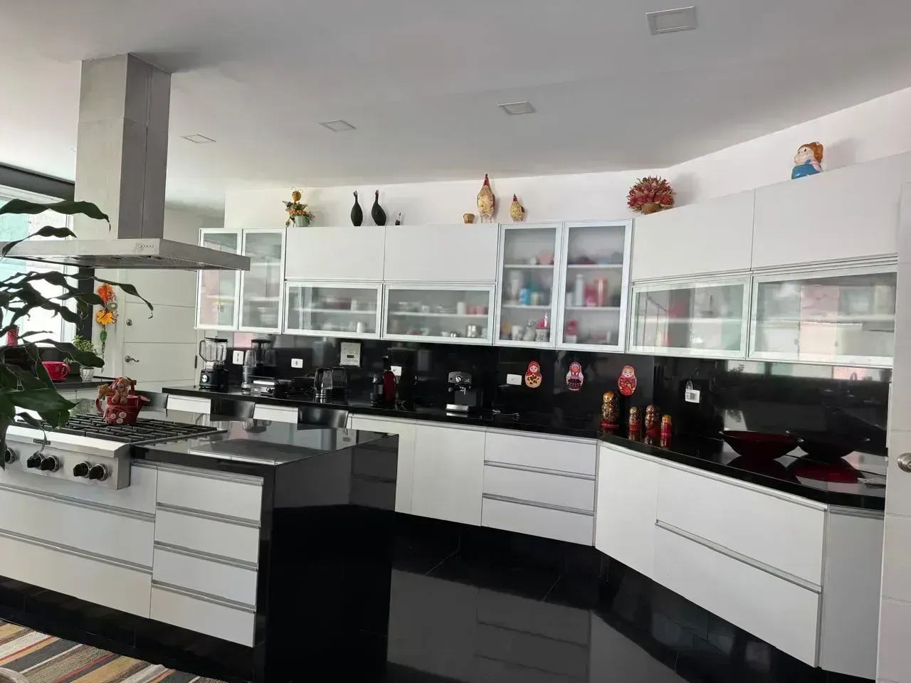 Furnished house with a gas open kitchen and 5 bedrooms — photo 6