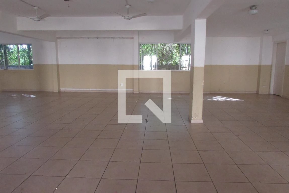 Unfurnished 2-bedroom apartment with 1 parking space — photo 58