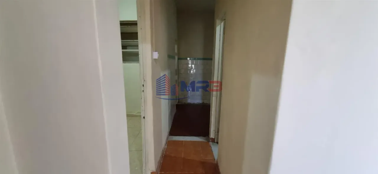 Casa com 3 quartos e cozinha com fogão a gás — photo 16